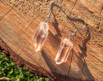 Boucles d'oreilles en cristal de quartz clair / Boucles d'oreilles Gemstone Dangle / Hypoallergénique / Cadeau de demoiselle d'honneur / Boucles d'oreilles Crystal Quartz Point / Cadeau femme