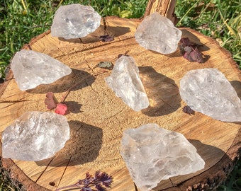 Raw Clear Quartz Stone / Rough Rock Crystal / Transparent / April Birthstone / Crown Chakra / Harmony / Energy Healing / Clarity / Calmness