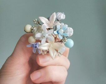 Pale blue ivory wild flowers hair bouquet Spiral hair clip with flowers Floral hair jewelry Bride hair accessory Flower girl dainty grip