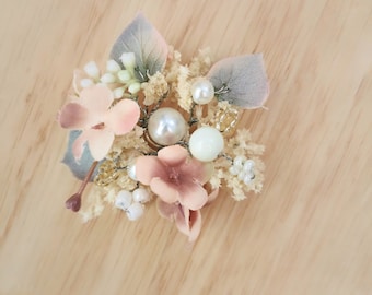 Praire wild flowers hair bouquet Spiral hair clip with flowers Floral hair jewelry Bride hair accessory Flower girl pampas hair grip