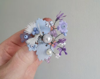 Lavender wild flowers hair bouquet Spiral hair clip with flowers Floral hair jewelry Bride hair accessory Flower girl dainty hair grip