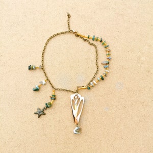 Agate chips brass chain collar choker necklace Hippie raw gem necklace choker Summer beach choker for woman Nautical crystal choker