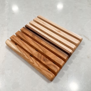 Rustic Wooden Soap Dish: Handmade Bar Tray for Kitchen & Bathroom Decor, Minimalist Stand Holder