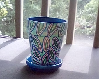 4.5" Hand painted flower pot with saucer
