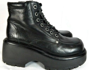 skechers boots size 7
