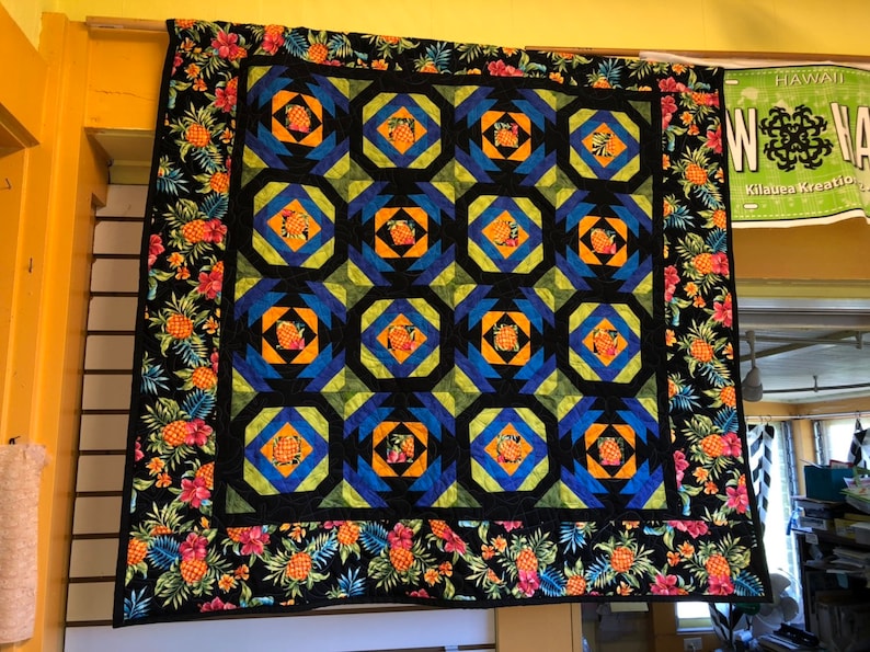 Hawaiian hugs and kisses pineapple quilt kit includes reusuable shopping bag