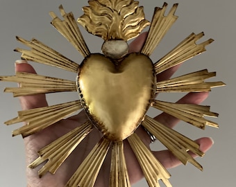 Small Sacred Heart 7x7”, Milagro Heart, home decor, Antique Mexican Heart , Catholic Heart,