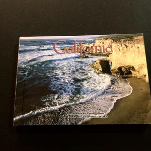 2004, California 21 Postcard Book