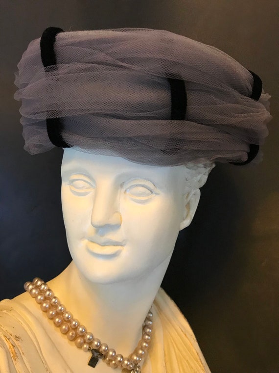 Vintage Woman’s Turban Crown Hat, Goodyear’s Depa… - image 2