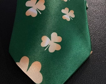Shamrock Tie, Green St. Patrick’s Day Necktie, Irish Holiday Tie