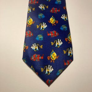Marine Life Necktie, Sea Water Fish Tie