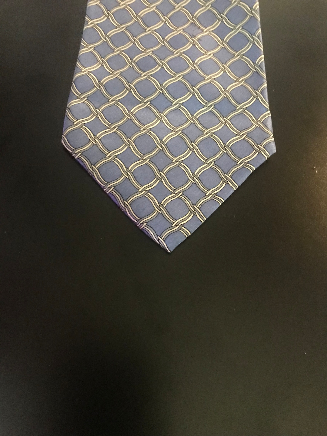 roundtree and yorke silk tie