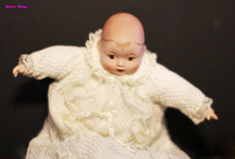 1989 Rare San Francisco Music Box Baby Doll Plays brahms Lullabywith
