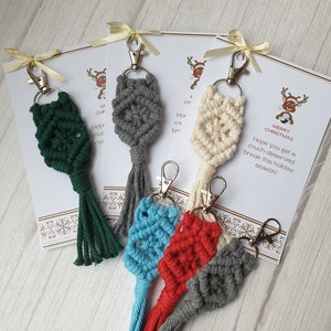 Christmas teacher gift keychain, Nursery teacher present, Teaching assistant application gift, Macrame keyring, In the UK
