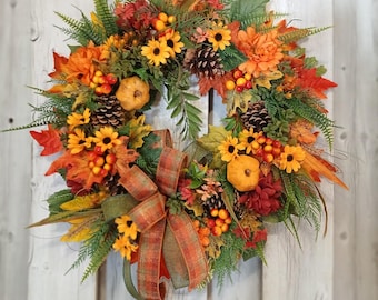 Couronne de citrouilles d'automne pour Thanksgiving, feuilles d'érable pour la porte d'entrée, décoration de table de style campagnard