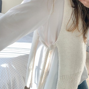 Knitting Pattern - Moon Vest