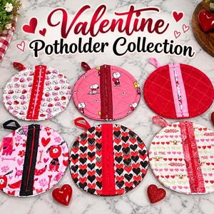 Handmade Heart Print Pocket Potholder, Quilted Kitchen Hot Pad (7" Diameter)