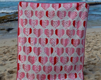 Handmade Throw Quilt | Quilt for Sale | Valentine's Day Quilt