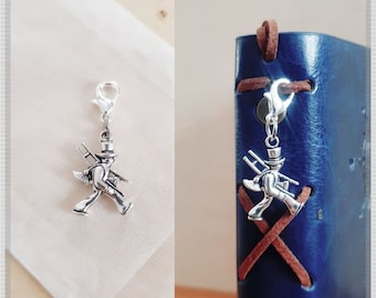 Chimney sweep pendant with carabiner. Jewelry Making Crafts Gift Idea Decorative Accessories Charms New Year's Eve Chimney Sweeper Silver