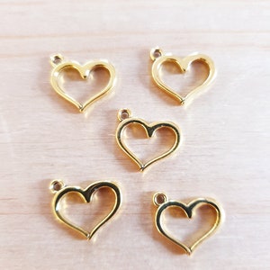 5 x heart pendants for necklaces for crafts, jewelry making, gift decoration, handmade hobby charms gold