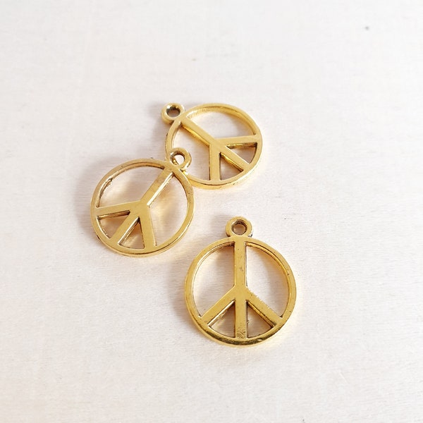 10 x Kleine Peace Anhänger zum Basteln Schmuckherstellung Frieden Freiheit Geschenkdeko Handarbeit Hobby Charms Gold