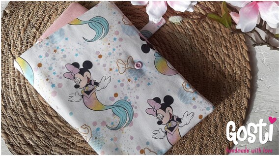 Protege Carnet De Sante En Tissu Minnie Tissu Disney Housse Etsy Protege Carnet De Sante En Tissu Minnie Tissu Disney Housse Etsy
