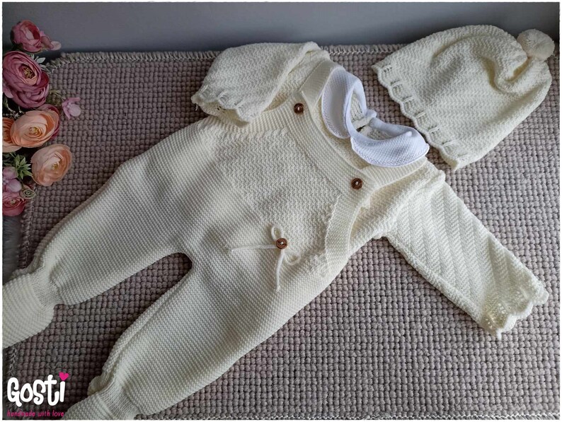 Ensemble 3 pièces pour bébé salopette à pieds en tricot pull et bonnet adorable cadeau de naissance image 1