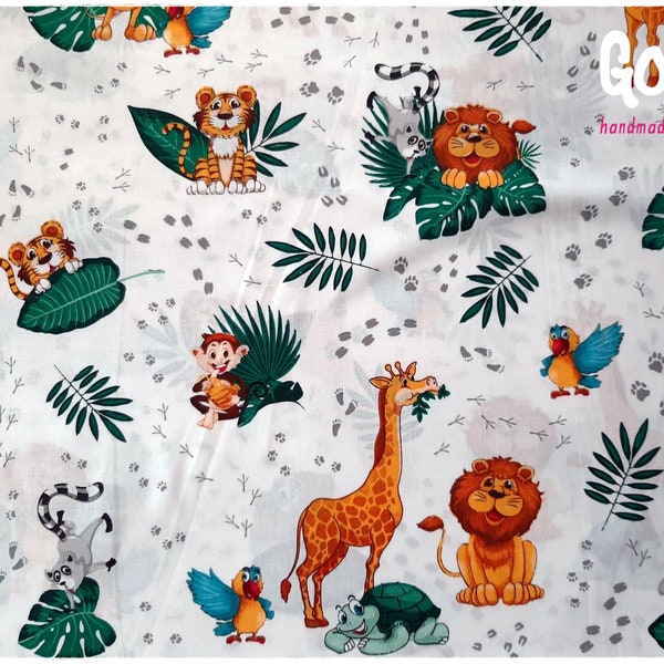 Cotton fabric printed quality PREMIUM motifs Zoo lion giraffe monkey tiger a white background certified Oeko-tex