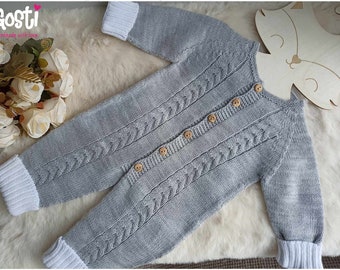 Warm and comfortable knitted sleepsuit for unisex baby pajamas, adorable birth gift