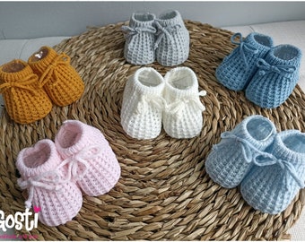 Chausson bébé en tricot avec petit lacet décoratif en 6 couleurs taille unique adorable cadeau de naissance