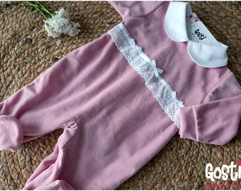 High quality velvet sleepsuit with English embroidery very elegant and comfortable baby girl pajamas adorable birth gift
