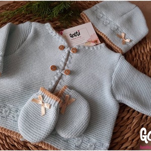 Geboortedoos van 3 stuks in gebreid vest, muts en wanten, kobaltblauw of lichtblauw, schattig geboortecadeau