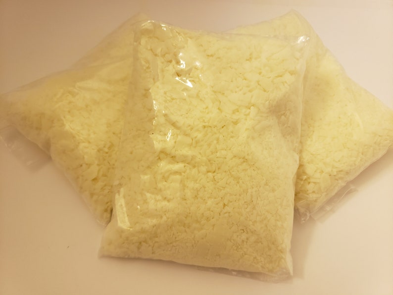 1 2 5 10 15 50 Lbs 100 Natural Soy Wax Candle Wax Flakes Etsy