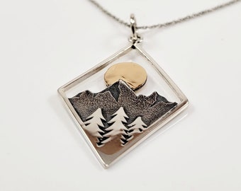 Collier de montagne en argent sterling, Pendentif de montagne, Collier de chaîne de montagne, Collier de pendentif de montagne, Collier de montagne délicat