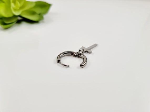 Hanging male shop earrings