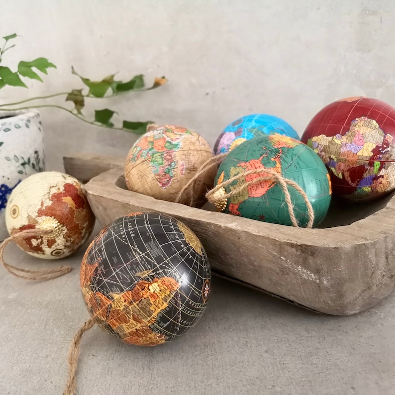 Christmas Bauble Globe Bauble Hanging Ornament Festive image 1