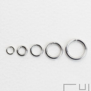 50pcs/SSB004/ Surgical Steel Jump rings / Necklace supplies / Bracelet supplies/ Jewelry supplies / Jewelry Findings /Jewelry Making