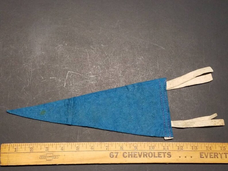 Vintage UNC felt Pennant University of North Carolina Tar Heels NC sigillum universitat Carol septent 14 34 with streamers