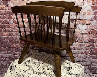 Vintage Mid-century Modern Wood Magazine Rack with Spindles
