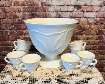 Vintage Milk Glass Punch Bowl Set – Indiana Glass Orleans Pebble Leaf Pedestal