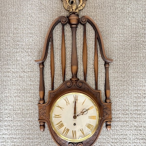 Vintage Eagle Clock - Etsy
