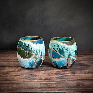 Handbemalter Glas Kerzenhalter Paar – ZEN – Blau, Grün & Bronze – Geschenk Teelicht – 6,5 cm