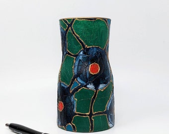 エメラルドグリーンの花瓶、手描きガラス、カラフルな職人による