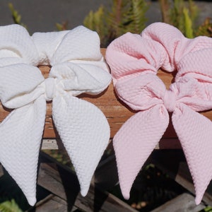 Blush Pink/Cream, Bow Knot, Ribbed, Knit, Scrunchie, Scrunchies, Christmas Gifts, Stocking Stuffer, Bridal Shower, Hair Ties, Handmade