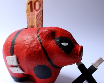 Cerdihucha_Deadpool, piggy bank, piggy bank, handmade paper piggy bank 100% recycled paper