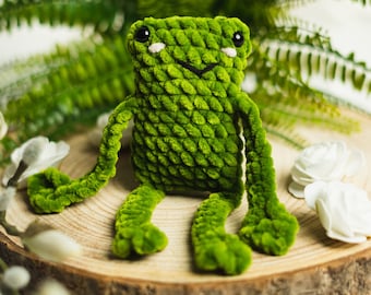 Leggy frog Fridolin / handmade crocheted frog/crochet toy, plush, made of chenille