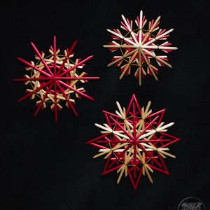 Straw Star Variety Set 3 pieces/set, 3 different designs in natural/red with golden yarn image 2