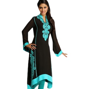 Black Embroidered Tunic dress,  boho tunic dress, Casual wear, resort wear, bohemian wear, dress, Women Tunic with Slits and Long Sleeves