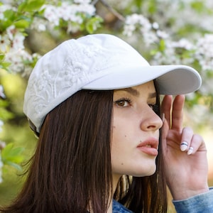 Hand embroidered flower custom baseball cap, stitched hat with floral design, beach baseball hat, flower lover gift