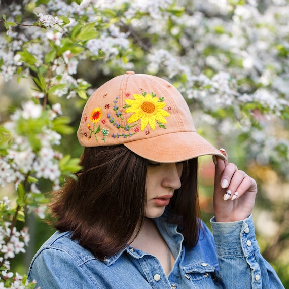 Embroidered Sunflower Woman Ball Cap 
